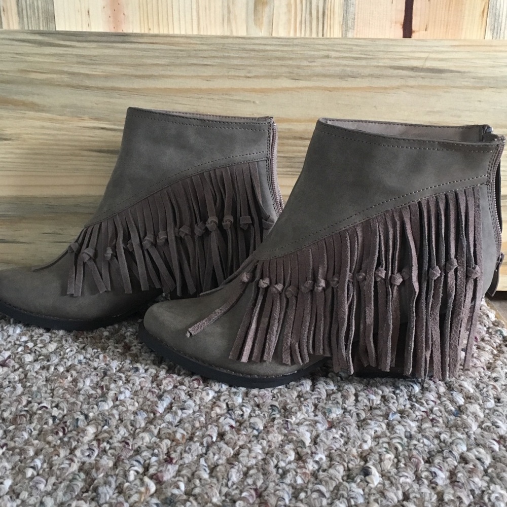 Fringe ankle boot booties